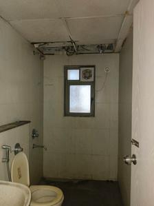 Common Bathroom Image of 909 Sq.ft 2 BHK Apartment / Flat for sale in Lodha Casa Rio, Palava Phase 1 Thane for Rs. 5300000