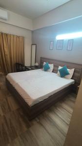 Bedroom Image of 435 Sq.ft 1 RK Apartment / Flat for rent in Paramount Pine And Oak Studio, Surajpur Greater Noida for Rs. 15000
