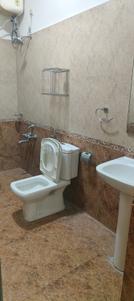 Bathroom Image of 2100 Sq.ft 3 BHK Apartment / Flat for rent in HBR Layout Bengaluru for Rs. 55000