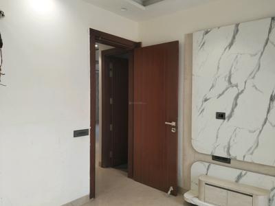 Bedroom Image of 1400 Sq.ft 4 BHK Builder Floor for sale in Shahdara New Delhi for Rs. 17500000