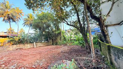 Image of 400 Sq.ft Residential Plot / Land for sale in Vyttila, Kochi for Rs. 22001000