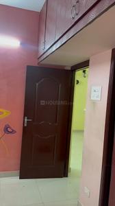 Bedroom Image of 840 Sq.ft 2 BHK Apartment / Flat for rent in Medavakkam Chennai for Rs. 20000