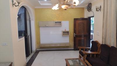 Living Room Image of 900 Sq.ft 2 BHK Builder Floor for rent in Rajouri Garden New Delhi for Rs. 32000