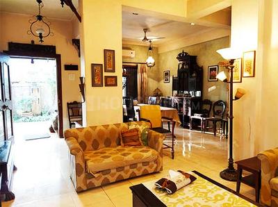 Hall Image of 4250 Sq.ft 5 BHK Villa for sale in Mysore Colony, Chembur Mumbai for Rs. 125000000