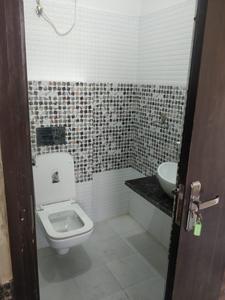 Bathroom Image of 400 Sq.ft 1 RK Apartment / Flat for rent in Malviya Nagar Jaipur for Rs. 15000