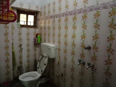 Bathroom Image of 1900 Sq.ft 3 BHK Independent House for sale in Harinavi Kolkata for Rs. 4600000