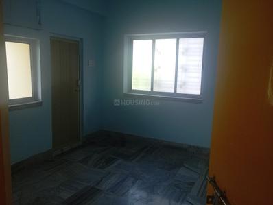 Bedroom Image of 915 Sq.ft 2 BHK Apartment / Flat for rent in Chandan Apartment, Dum Dum Kolkata for Rs. 14500