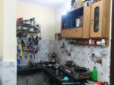 Kitchen Image of 540 Sq.ft 2 BHK Builder Floor for rent in Patel Nagar New Delhi for Rs. 12000