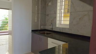 Kitchen Image of 580 Sq.ft 1 BHK Builder Floor for rent in Harlur Bengaluru for Rs. 27000