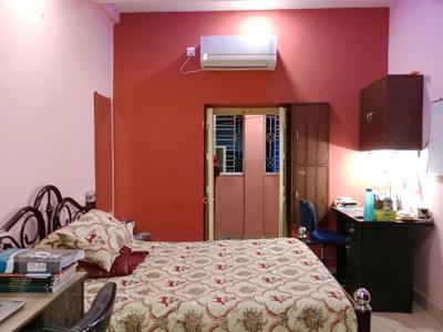Bedroom Image of 865 Sq.ft 2 BHK Independent House for sale in Entally Kolkata for Rs. 7000000