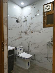 Common Bathroom Image of 1350 Sq.ft 3 BHK Builder Floor for sale in Indirapuram Ghaziabad for Rs. 12500000
