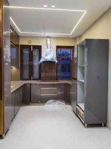 Kitchen Image of 1050 Sq.ft 2 BHK Apartment / Flat for sale in Paradise Homes, Sector 73 Noida for Rs. 3499999