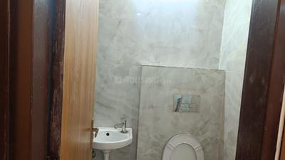 Bathroom Image of 2200 Sq.ft 4 BHK Apartment / Flat for sale in DDA Akshardham Apartments, Sector 19 Dwarka New Delhi for Rs. 20000000