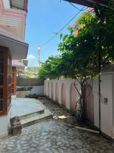 Balcony Image of 3300 Sq.ft 4 BHK Independent House for rent in Rajpur Road Dehradun for Rs. 60000