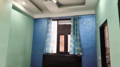 Bedroom Image of 900 Sq.ft 2 BHK Apartment / Flat for sale in Indirapuram Ghaziabad for Rs. 7800000