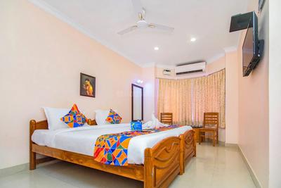 Bedroom Image of Angels Nest PG for Men's in Sholinganallur, Chennai
