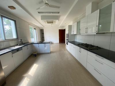 Kitchen Image of 5000 Sq.ft 4.5 BHK Builder Floor for rent in Vasant Vihar New Delhi for Rs. 600000