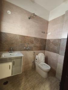 Bathroom Image of 1200 Sq.ft 3 BHK Builder Floor for sale in Sector 7 Gurgaon for Rs. 7000000