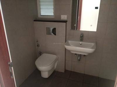 Image of 980 Sq.ft 2 BHK Apartment / Flat for rent in Adarsh Greens, Kogilu, Bengaluru for Rs. 37000