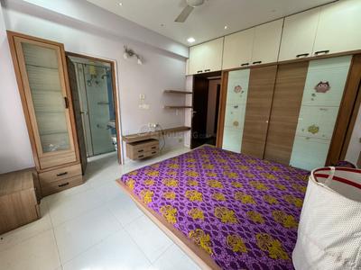 Bedroom Image of 2500 Sq.ft 3 BHK Apartment / Flat for rent in Bodakdev Ahmedabad for Rs. 75000