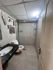 Bathroom Image of 1490 Sq.ft 3 BHK Apartment / Flat for sale in Paarth Aadyant, Ahmamau Lucknow for Rs. 9200000