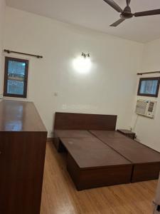 Bedroom Image of 1300 Sq.ft 2 BHK Builder Floor for rent in Hauz Khas New Delhi for Rs. 62000