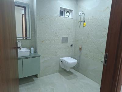 Image of 1100 Sq.ft 3 BHK Apartment / Flat for sale in Vikaspuri, New Delhi for Rs. 15000000