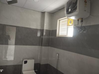 Bathroom Image of 4000 Sq.ft 12 BHK Independent House for rent in Morabadi Ranchi for Rs. 100000
