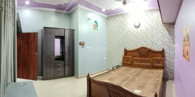 Bedroom Image of 600 Sq.ft 1.5 BHK Independent House for rent in Gayatri Vihar Lucknow for Rs. 8000