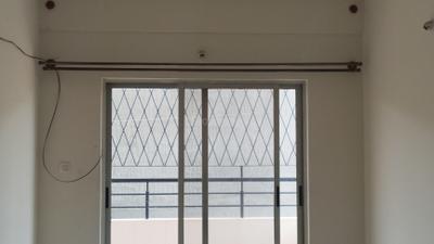 Living Room Image of 1270 Sq.ft 2 BHK Apartment / Flat for sale in Hebbal Kempapura Bengaluru for Rs. 10000000