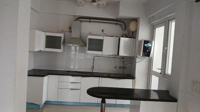 Kitchen Image of 2475 Sq.ft 3 BHK Apartment / Flat for rent in Prateek Stylome, Sector 45 Noida for Rs. 75000