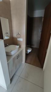 Bathroom Image of 2200 Sq.ft 3 BHK Apartment / Flat for rent in Kamaxi Heights , Harni Vadodara for Rs. 30000
