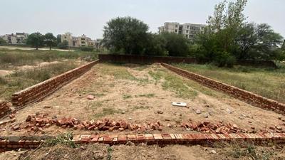 Sector 123 Plot View 1
