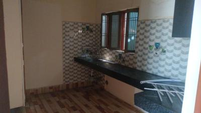 Kitchen Image of 1100 Sq.ft 2 BHK Builder Floor for rent in Kaazi Sarai Varanasi for Rs. 9000