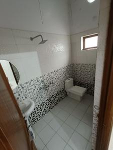 Bathroom Image of 1700 Sq.ft 3 BHK Duplex for sale in Seema Dwar Dehradun for Rs. 8500000