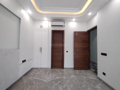 Bedroom Image of 1800 Sq.ft 3 BHK Builder Floor for sale in East Of Kailash New Delhi for Rs. 59000000