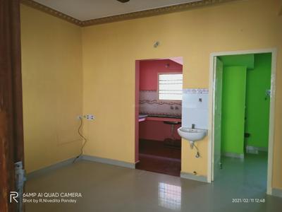 Hall Image of 600 Sq.ft 1 BHK Apartment / Flat for sale in Ganesh Flats, Madhanandapuram Chennai for Rs. 3000000