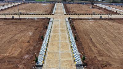 Image of 1620 Sq.ft Residential Plot / Land for sale in Radha Meadows, Yellampet, Hyderabad for Rs. 6300000