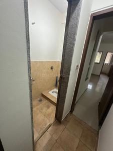 Bathroom Image of 1750 Sq.ft 3 BHK Apartment / Flat for sale in Gera Trinity Towers, Kharadi Pune for Rs. 26500000