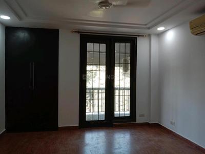 Bedroom Image of 2200 Sq.ft 3 BHK Builder Floor for rent in Greater Kailash New Delhi for Rs. 175000