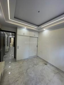 Bedroom Image of 720 Sq.ft 2 BHK Builder Floor for rent in Shalimar Bagh New Delhi for Rs. 32000