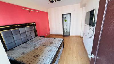 Bedroom Image of 800 Sq.ft 1 BHK Apartment / Flat for rent in Krish City Phase 2, Tapukara Bhiwadi for Rs. 12000
