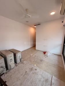 Bedroom Image of 850 Sq.ft 2 BHK Apartment / Flat for sale in Crest Link, Khar West Mumbai for Rs. 43000000