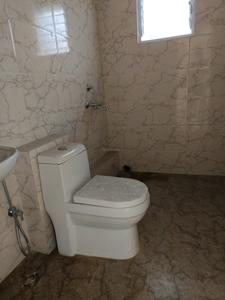 Common Bathroom Image of 780 Sq.ft 2 BHK Apartment / Flat for sale in Mitali Apartment, Behala Kolkata for Rs. 2886000