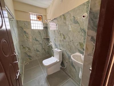 Bathroom Image of 564 Sq.ft 1 BHK Apartment / Flat for rent in Ramamurthy Nagar Bengaluru for Rs. 18000
