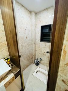 Bathroom Image of 1752 Sq.ft 4 BHK Independent House for rent in Itwari Nagpur for Rs. 50000
