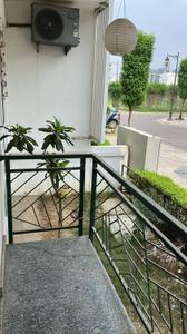 Balcony Image of 1910 Sq.ft 3.5 BHK Builder Floor for rent in Central Park Flower Valley, Sector 33 Sohna for Rs. 32800