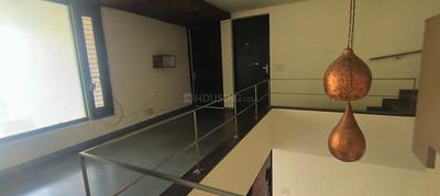 Image of 6000 Sq.ft 6 BHK Independent House for sale in Sector 72, Noida for Rs. 75000000