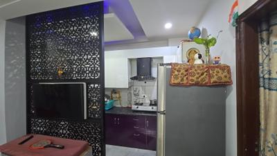Kitchen Image of 700 Sq.ft 2 BHK Apartment / Flat for sale in Neb Sarai New Delhi for Rs. 4700000