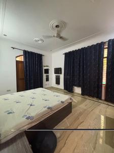 Bedroom Image of 1780 Sq.ft 3 BHK Independent House for rent in Sector 40 Gurgaon for Rs. 53000